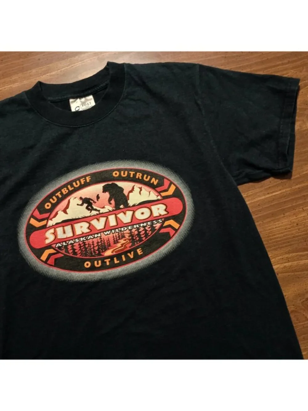 Survivor T-shirt - Small // TV show series alaska tee shirt